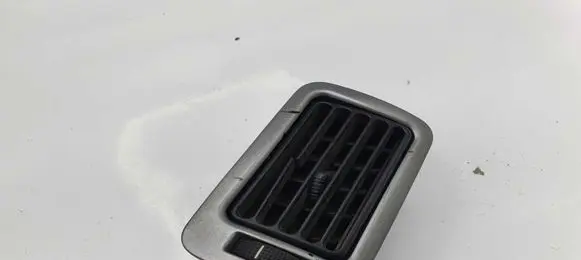 Toyota Avensis T220 Dashboard side air vent grill/cover trim NOCODE