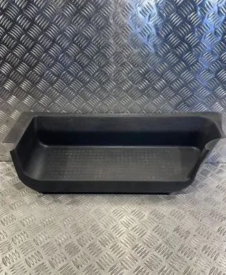 Volkswagen Transporter - Caravelle T4 Front sill trim cover 701863736B