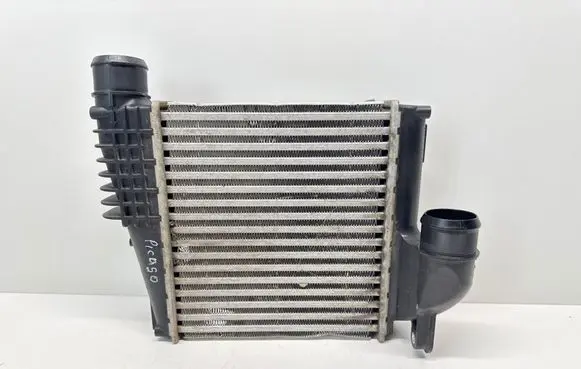 Citroen C4 II Picasso Intercooler radiator 9675627980 M162476 P9675627980
