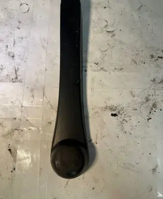 BMW 5 E60 E61 Wiper trim 71037256 179888
