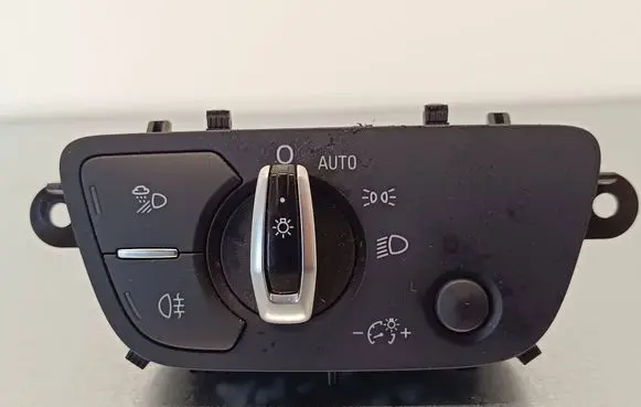 Audi A4 S4 B9 Light switch 4M0941531AA 00557405 0055740