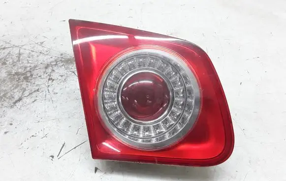 Volkswagen Jetta V Tailgate rear/tail lights 983151