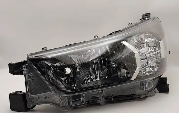Toyota Hilux VIII Headlight/headlamp 811500KK60 81150-0KK60 0K177