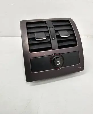Audi A6 S6 C5 4B Rear air vent grill 4B0819203
