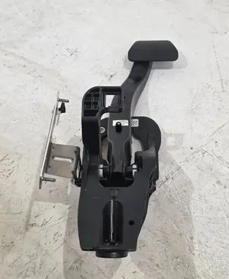 BMW 3 G20 G21 Brake pedal 141457