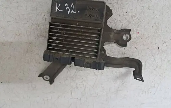 Toyota Avensis T250 Fuel injection control unit/module 8987171010 1310001331