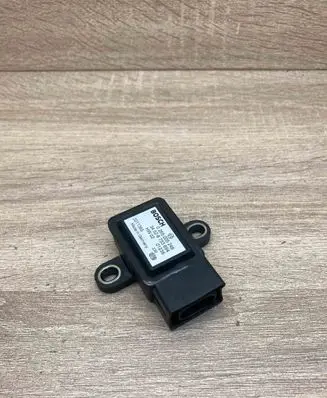 BMW 5 E39 ESP acceleration yaw rate sensor 6753694 0265005248 USED