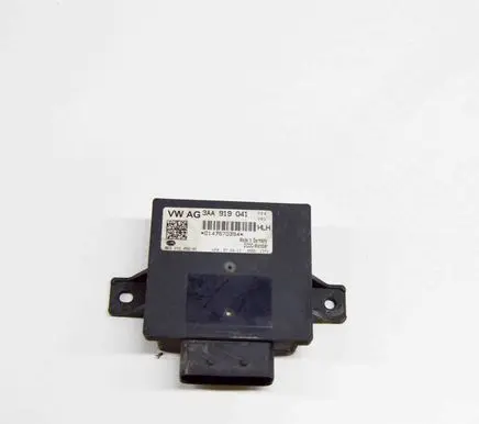 Volkswagen PASSAT B7 Voltage converter/converter module 8ES010452 3AA919041