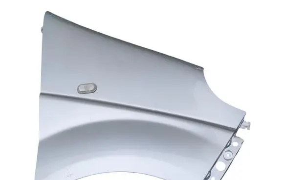 Opel Vivaro Fender PRAWY