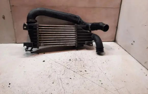 Opel Astra H Intercooler radiator 13128926 0415A