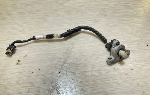 Volvo XC90 Crankshaft position sensor 31441271