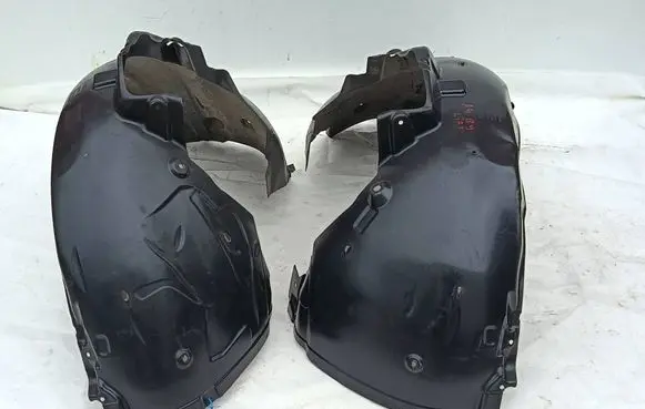 Audi A4 S4 B9 8W Front wheel arch liner splash guards 8W0821171K 8W0821172G