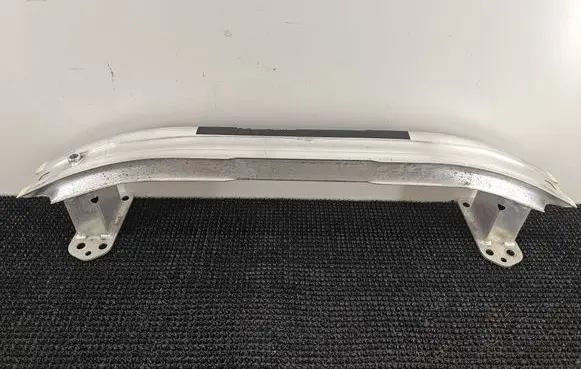 Alfa Romeo Giulietta Front bumper cross member 