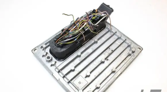 Ford Ka Engine control unit/module 6S5112A650BB