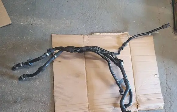 Skoda Octavia Mk4 Engine coolant pipe/hose 5Q1820693E