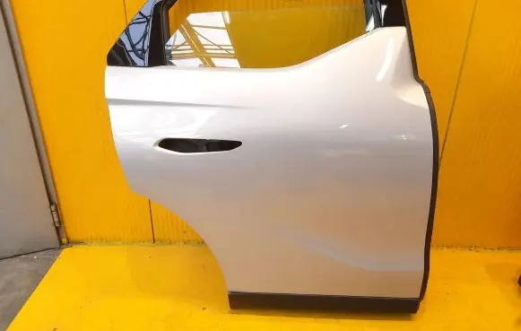 Citroen DS3 Rear door