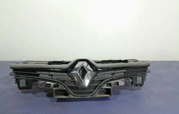Renault Clio IV Front grill 622562901R