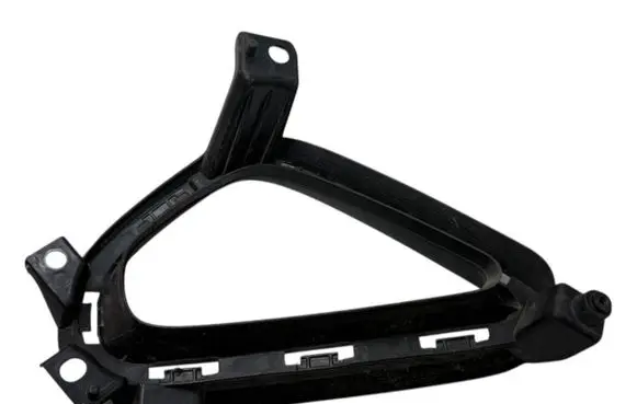 KIA Xceed Rear/tail light trim molding 86661J7cA0
