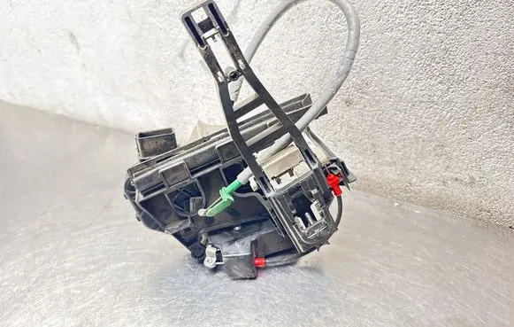 Ford Mondeo MK IV Rear door lock AM2AR26413 6M21U266B22