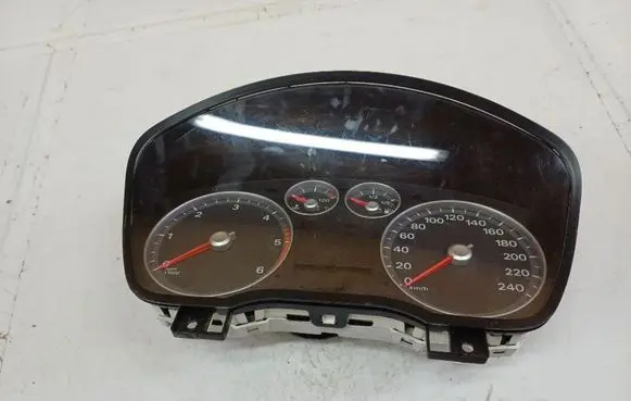 Ford C-MAX I Speedometer (instrument cluster) 3M5F10A855A