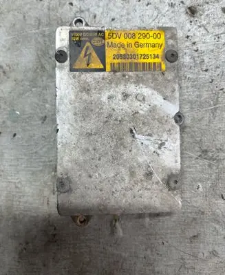 Mercedes-Benz E W211 Headlight ballast module Xenon 1100VDC85VAC 5DV00829000 20530301725134