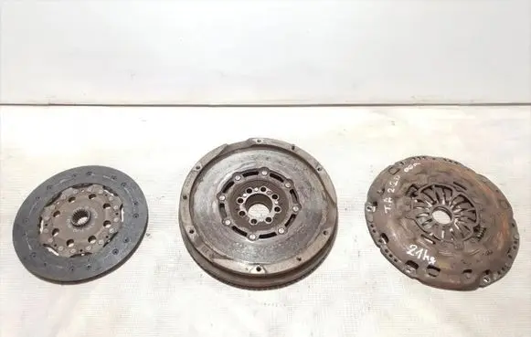 Toyota Avensis T250 Clutch set kit 134500R010