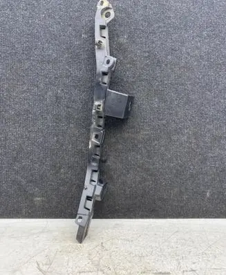 Mercedes-Benz Sprinter W906 Front bumper mounting bracket A9068890114