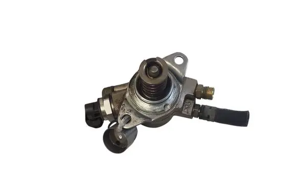Audi Q5 SQ5 Fuel injection high pressure pump 07l127026al