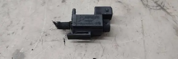 BMW 5 F10 F11 Turbo solenoid valve 7810831 70231800 11T248