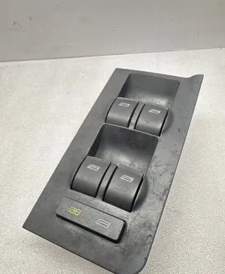 Audi A4 S4 B5 8D Electric window control switch 4B0959851