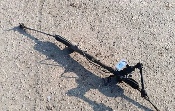 Suzuki Grand Vitara II Steering rack