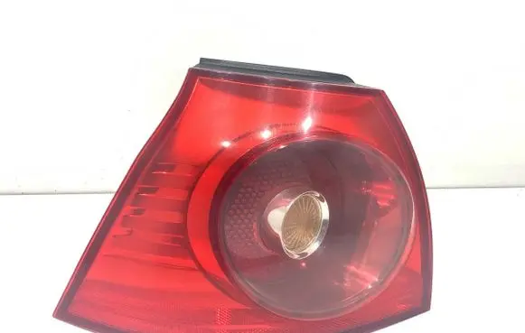 Volkswagen Golf V Rear/tail lights 1K6945095G