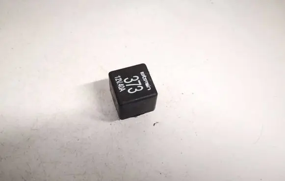 Audi A8 S8 D3 4E Other relay 8e0951253a