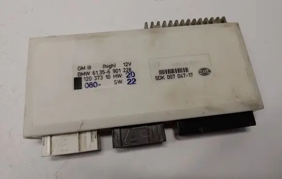 BMW 5 E39 Central body control module 61356901228