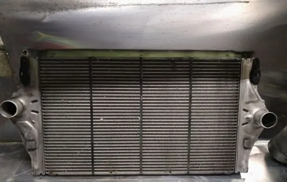 Renault Espace - Grand espace IV Intercooler radiator 8200075810C