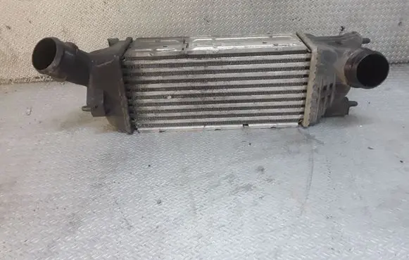 Citroen C5 Intercooler radiator 9645682880