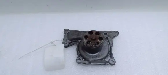 Mercedes-Benz B W246 W242 Water pump 8200713853