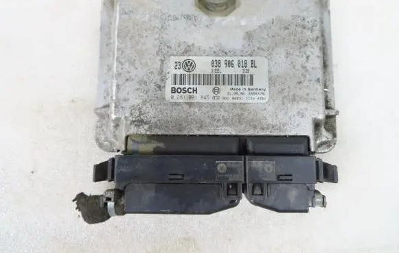 Volkswagen Golf IV Engine control unit/module 0281001845 038906018BL