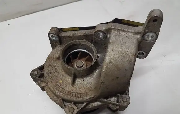 KIA Sportage Water pump 251002F000 251002F700