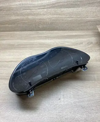 Toyota Avensis T250 Speedometer (instrument cluster) 8380005850 MB2574300290