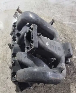 Ford Focus Intake manifold 968F9424CB