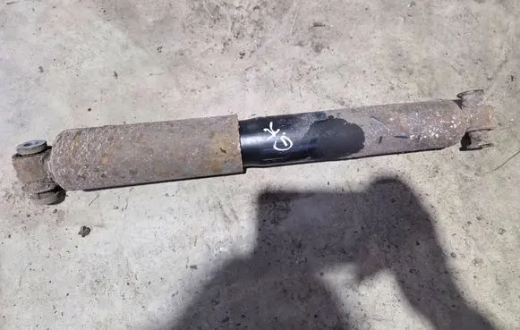 Rear shock absorber/damper