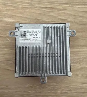 Volkswagen PASSAT B8 LED ballast control module 992941591DG