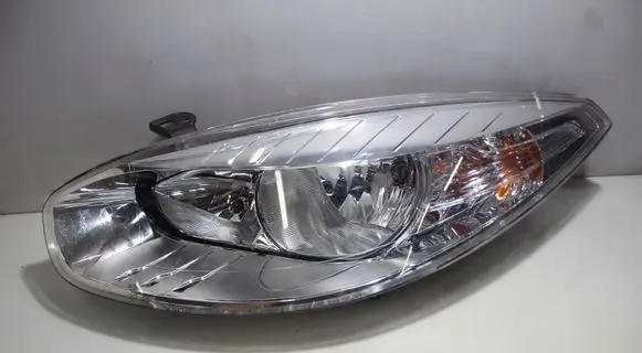 Renault Fluence Headlight/headlamp