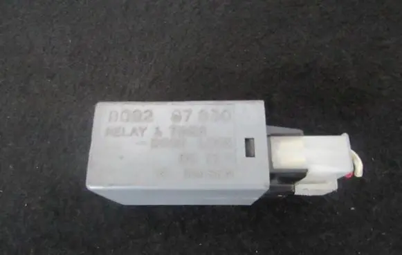 Mazda 323 Other relay b09267830