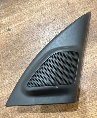 Volvo V70 Front door speaker 30781068 08W11 M5XUG