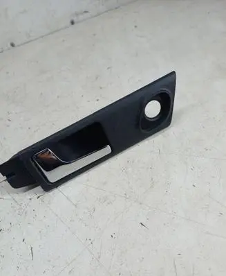 Rear door interior handle