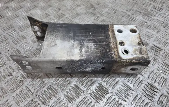 Land Rover Range Rover Velar Front bumper shock/impact absorber 