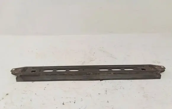 Volvo XC60 Bottom radiator support slam panel 31265124 31368100
