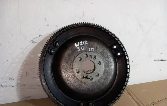 Mercedes-Benz E W212 Flywheel